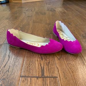 Sam Edelman pink scalloped flats
